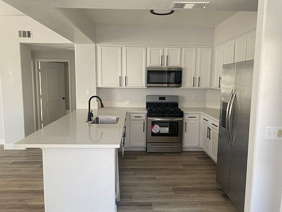 5th image of 9901 Trailwood Dr APT 2123