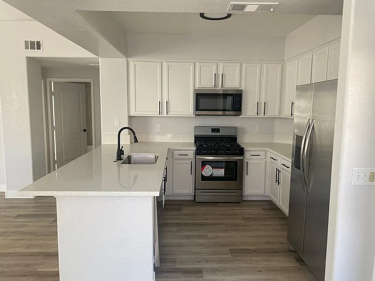 9901 Trailwood Dr #2123 — Photo 5