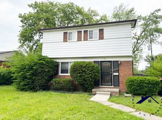 17106 Robert St, Southfield, MI 48075