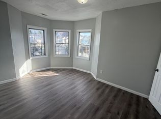 520 Broadway #3AA, Newark, NJ 07104