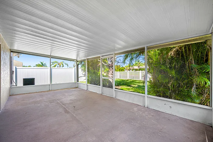 12915 Early Run Ln — Photo 33