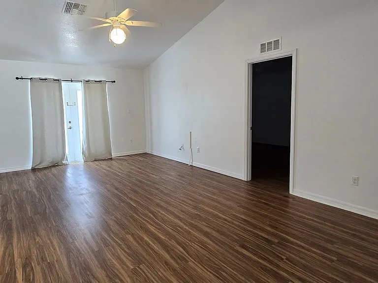 1500 Kayuni Dr — Photo 11