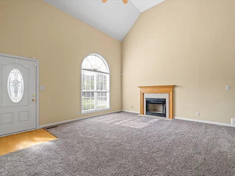 3404 Dresden Way — Photo 6