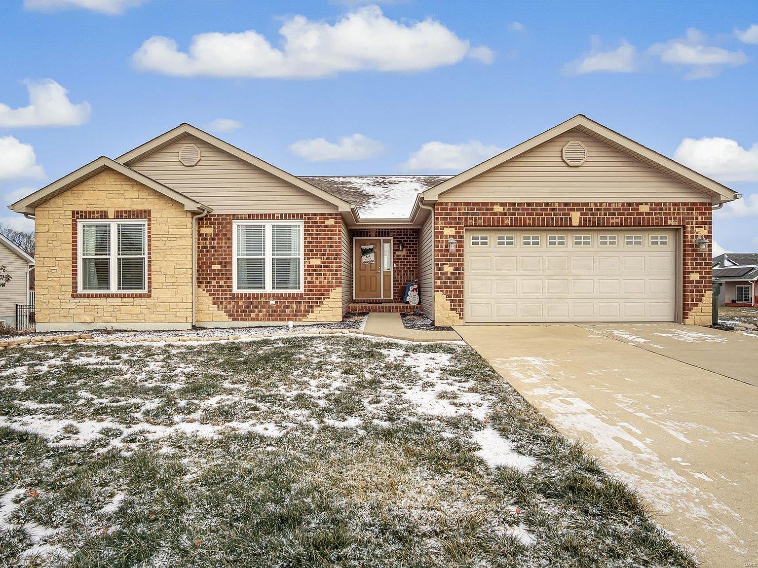 427 Bluff Meadows Dr, Valmeyer, IL 62295 Zillow