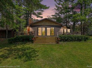 1405 N Shore Dr, Gaylord, MI 49735