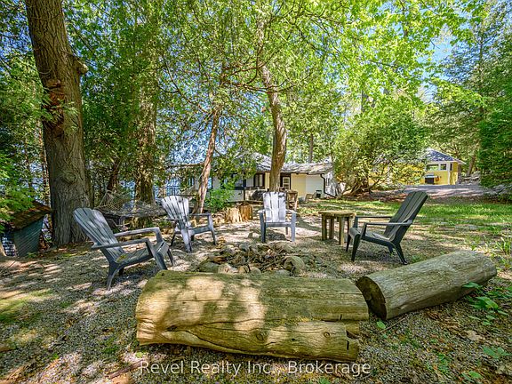 4th image of 8004 Taits Beach Rd
