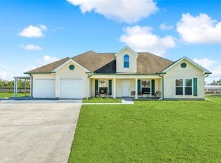 11 Robert Cir, Gretna, LA 70056