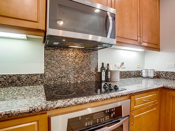 4th image of 3887 Pell Pl Floor 3