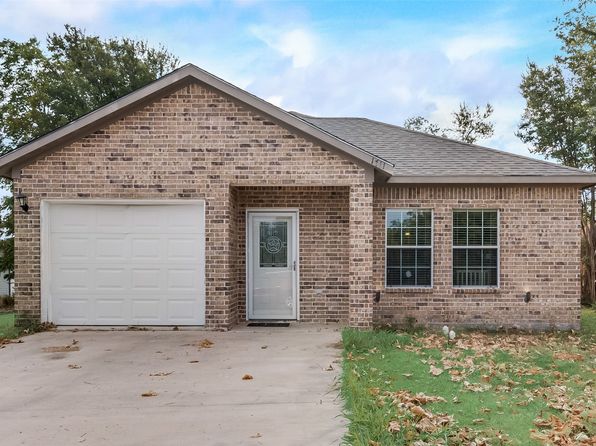 Home for Sale in Greenville TX