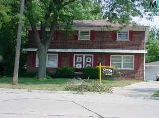 24650 Oneida Blvd, Oak Park, MI 48237