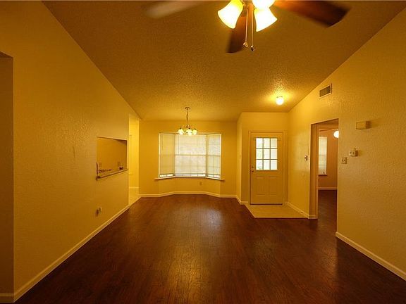 4th image of 1838 Alonsdale Dr