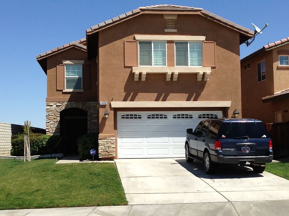 1st image of 14308 Moon Valley St