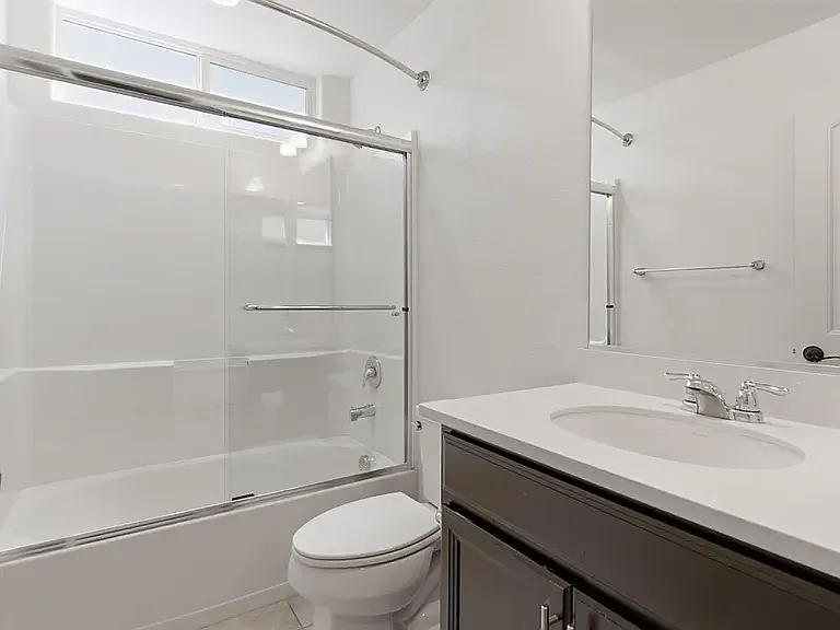 520 E Albertina Ave — Photo 10