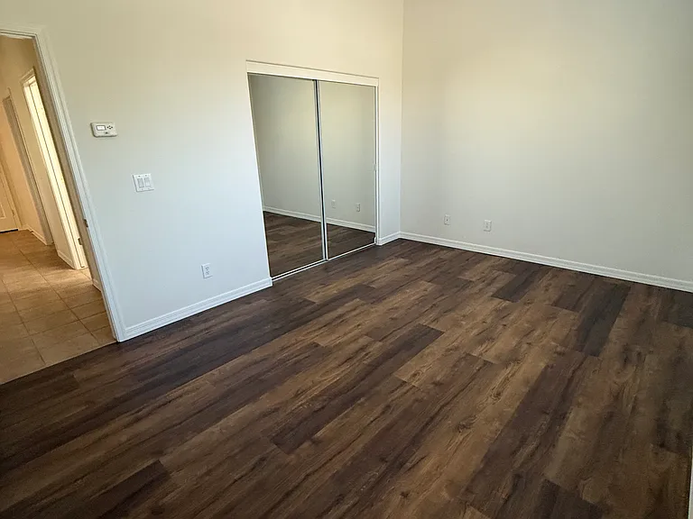 2344 W Clearview Trl — Photo 17