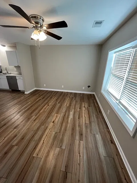 2 bed, 1144 sqft, $1,300 — Photo 4