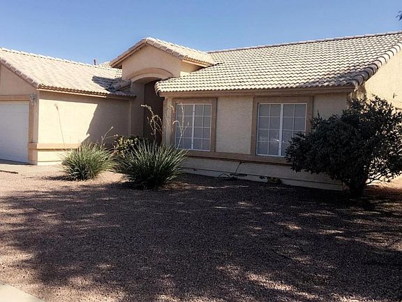 3rd image of 1237 E Avenida Luna