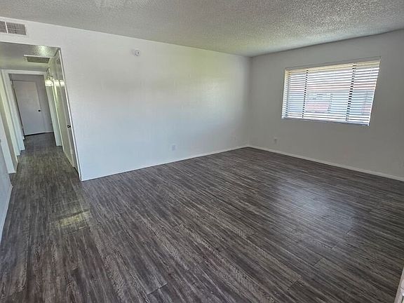 2nd image of 4416 N 35th Ave #2X2R