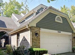 2608 Ashley Woods Dr, Westchester, IL
