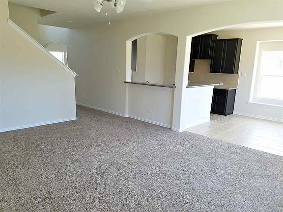 5th image of 10014 Stone Briar Dr
