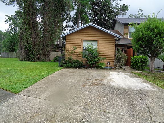 2nd image of 5610 Bennington Dr