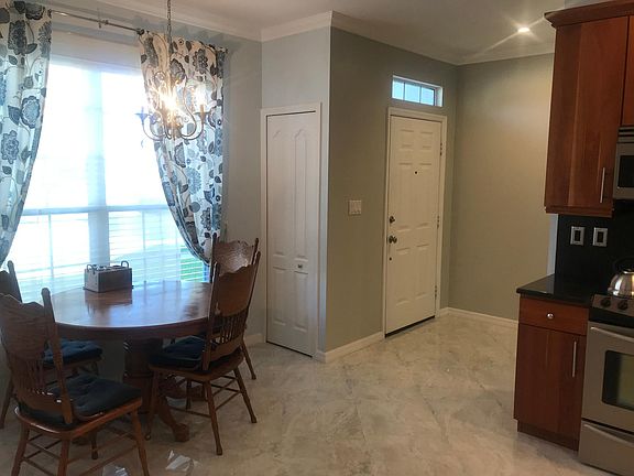 5th image of 4210 Caparosa Cir