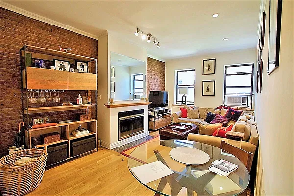 Rented by JK Dansar Corp | media 2