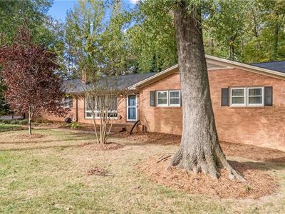 223 S Westwood Ave, Thomasville, NC, 27360