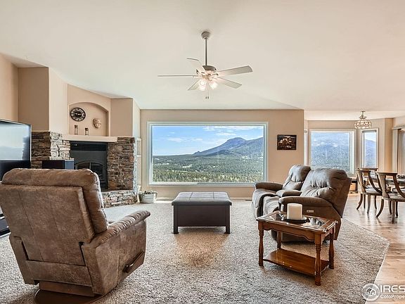3rd image of 557 Highpoint Cir