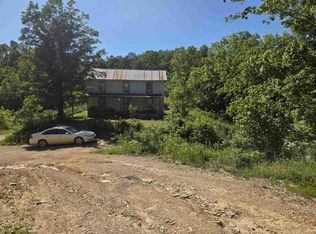 2516 State Highway 2562, Louisa, KY 41230