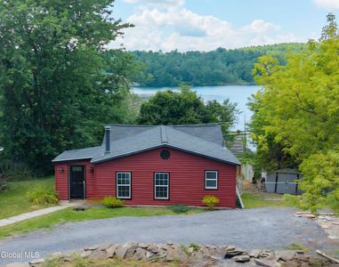 7 Mox Lane, East Berne, NY, 12059