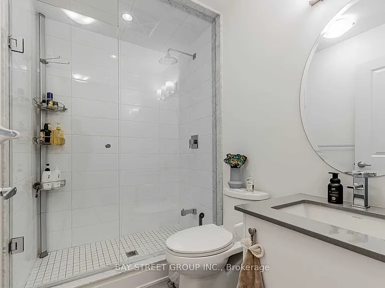 52 Holmes Ave #10 — Photo 8