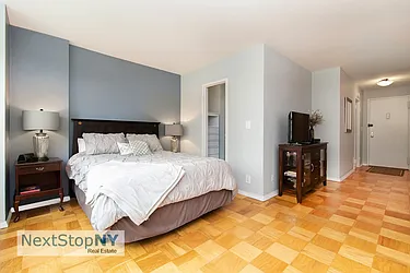 Sold by NextStopNY