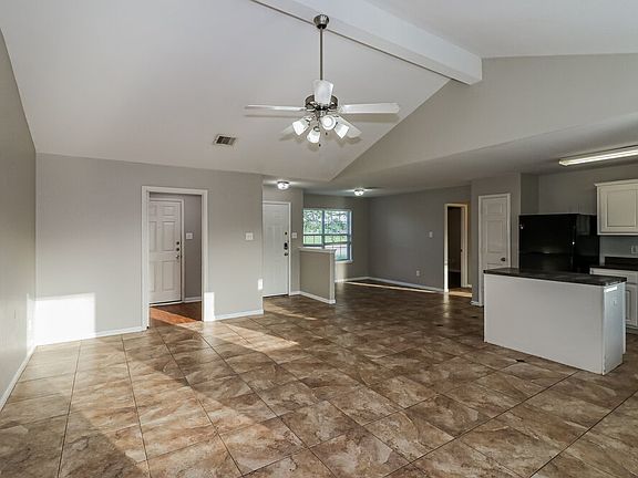 4th image of 4010 Cozy Trail Ct