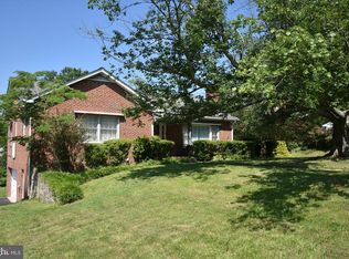 3910 Clovelly Rd, Ellicott City, MD 21042