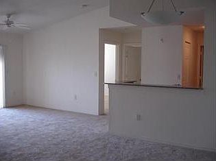 5th image of 2469 Centergate Dr APT 101