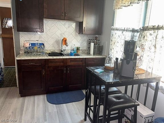 3rd image of 3013 E 130th St