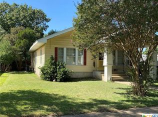 914 S Walnut St, Georgetown, TX 78626