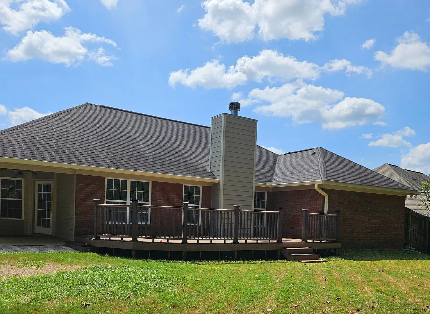 Beautiful Brick Home in Yorktown/Phenix City-easy access to Ft Moore — Photo 3