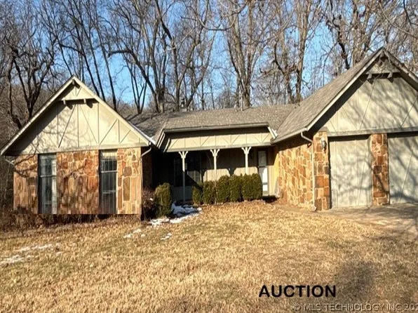 8448 S 36th West Ave, Tulsa, OK 74132