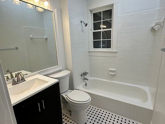 2nd image of 734 Frederica St NE #8