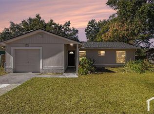 217 Faithway Dr, Seffner, FL 33584