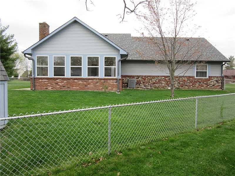 1st image of 1028 Barcelona Dr