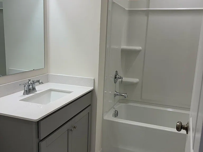 760 Earhart St NW — Photo 16