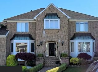 265 Barbara St, Staten Island, NY 10306