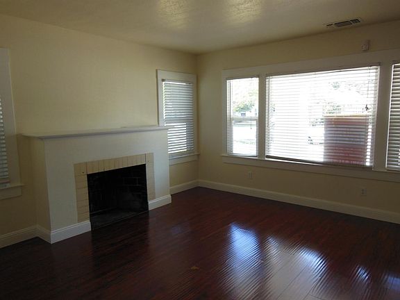 4th image of 1392 N Harrison Ave