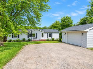 6100 Otis Lake Rd, Delton, MI 49046