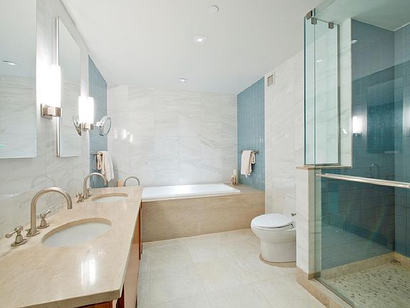 5th image of 300 E 55th St APT 7A