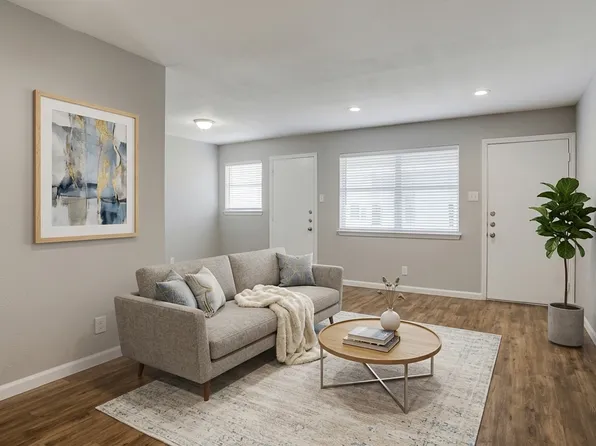 4950 Live Oak, 4950 Live Oak St APT 114, Dallas, TX 75206