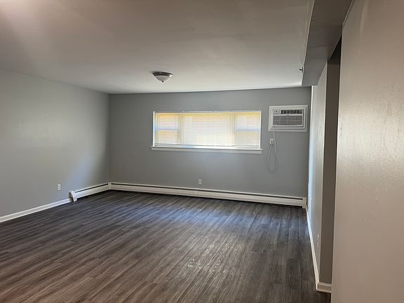 4th image of 137 Princeton Ave #Bb1