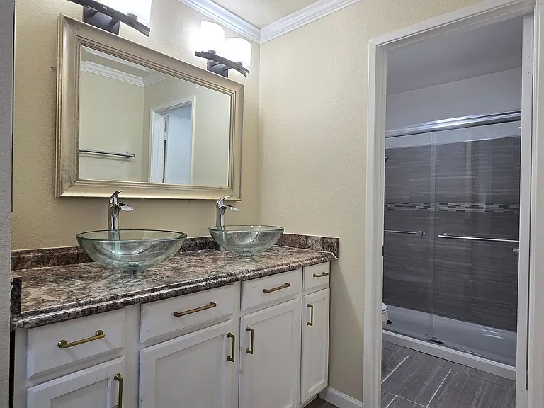 5590 Makati Cir — Photo 5